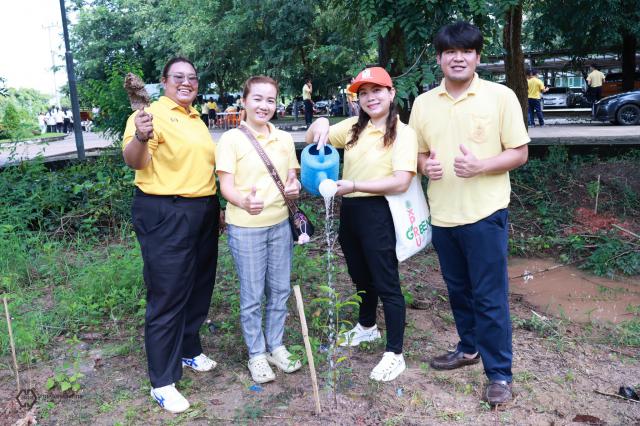 3. กิจกรรมปลูกต้นไม้เฉลิมพระเกียรติพระบาทสมเด็จพระเจ้าอยู่หัว เนื่องในโอกาสพระราชพิธีมหามงคลเฉลิมพระชนมพรรษา 6 รอบ 28 กรกฎาคม 2567 วันที่ 21 ตุลาคม 2567 ณ บริเวณพื้นที่ 73 ไร่ มหาวิทยาลัยราชภัฏกำแพงเพชร